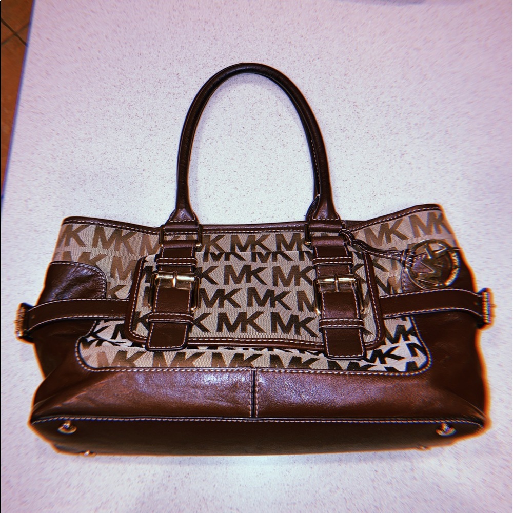 Michael Kors purse
